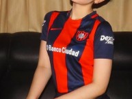 Hincha - Tribunera - Chica - Fanatica de la Barra: La Gloriosa Butteler • Club: San Lorenzo