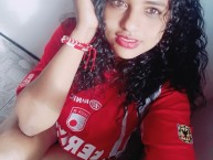 Hincha - Tribunera - Chica - Fanatica de la Barra: La Guardia Albi Roja Sur • Club: Independiente Santa Fe