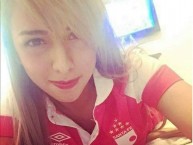 Hincha - Tribunera - Chica - Fanatica de la Barra: La Guardia Albi Roja Sur • Club: Independiente Santa Fe