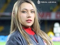 Hincha - Tribunera - Chica - Fanatica de la Barra: La Guardia Albi Roja Sur • Club: Independiente Santa Fe