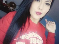 Hincha - Tribunera - Chica - Fanatica de la Barra: La Guardia Albi Roja Sur • Club: Independiente Santa Fe