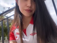 Hincha - Tribunera - Chica - Fanatica de la Barra: La Guardia Albi Roja Sur • Club: Independiente Santa Fe