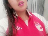 Hincha - Tribunera - Chica - Fanatica de la Barra: La Guardia Albi Roja Sur • Club: Independiente Santa Fe