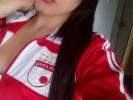 Hincha - Tribunera - Chica - Fanatica de la Barra: La Guardia Albi Roja Sur • Club: Independiente Santa Fe