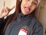 Hincha - Tribunera - Chica - Fanatica de la Barra: La Guardia Albi Roja Sur • Club: Independiente Santa Fe