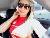 Hincha - Tribunera - Chica - Fanatica de la Barra: La Guardia Albi Roja Sur • Club: Independiente Santa Fe