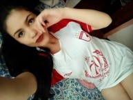 Hincha - Tribunera - Chica - Fanatica de la Barra: La Guardia Albi Roja Sur • Club: Independiente Santa Fe