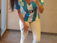 Hincha - Tribunera - Chica - Fanatica de la Barra: La Guardia Imperial • Club: Racing Club