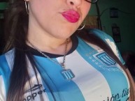 Hincha - Tribunera - Chica - Fanatica de la Barra: La Guardia Imperial • Club: Racing Club • País: Argentina