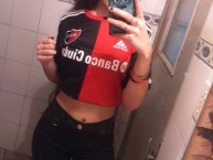 Hincha - Tribunera - Chica - Fanatica de la Barra: La Hinchada Más Popular • Club: Newell's Old Boys