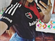 Hincha - Tribunera - Chica - Fanatica de la Barra: La Hinchada Más Popular • Club: Newell's Old Boys