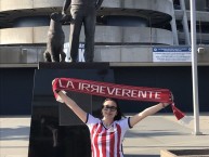 Hincha - Tribunera - Chica - Fanatica de la Barra: La Irreverente • Club: Chivas Guadalajara