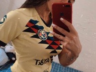 Hincha - Tribunera - Chica - Fanatica de la Barra: La Monumental • Club: América