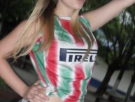 Hincha - Tribunera - Chica - Fanatica de la Barra: La Pandilla de Liniers • Club: Vélez Sarsfield • País: Argentina