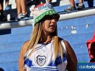 Hincha - Tribunera - Chica - Fanatica de la Barra: La Pandilla de Liniers • Club: Vélez Sarsfield