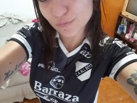 Hincha - Tribunera - Chica - Fanatica de la Barra: La Peste Blanca • Club: All Boys