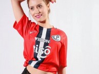 Hincha - Tribunera - Chica - Fanatica de la Barra: La Plaza y Comando • Club: Cerro Porteño