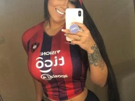 Hincha - Tribunera - Chica - Fanatica de la Barra: La Plaza y Comando • Club: Cerro Porteño