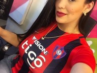 Hincha - Tribunera - Chica - Fanatica de la Barra: La Plaza y Comando • Club: Cerro Porteño