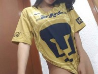 Hincha - Tribunera - Chica - Fanatica de la Barra: La Rebel • Club: Pumas