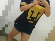 Hincha - Tribunera - Chica - Fanatica de la Barra: La Rebel • Club: Pumas