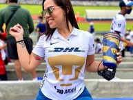 Hincha - Tribunera - Chica - Fanatica de la Barra: La Rebel • Club: Pumas