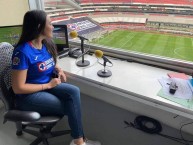 Hincha - Tribunera - Chica - Fanatica de la Barra: La Sangre Azul • Club: Cruz Azul