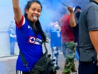 Hincha - Tribunera - Chica - "FB: Ochamac Mon" Fanatica de la Barra: La Sangre Azul • Club: Cruz Azul