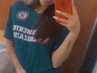 Hincha - Tribunera - Chica - Fanatica de la Barra: La Sangre Azul • Club: Cruz Azul