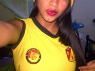 Hincha - Tribunera - Chica - Fanatica de la Barra: Lobo Sur • Club: Pereira