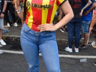 Hincha - Tribunera - Chica - Fanatica de la Barra: Lobo Sur • Club: Pereira