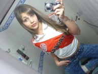 Hincha - Tribunera - Chica - Fanatica de la Barra: Los Borrachos del Tablón • Club: River Plate