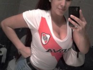 Hincha - Tribunera - Chica - Fanatica de la Barra: Los Borrachos del Tablón • Club: River Plate