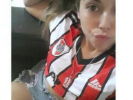 Hincha - Tribunera - Chica - Fanatica de la Barra: Los Borrachos del Tablón • Club: River Plate • País: Argentina