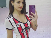 Hincha - Tribunera - Chica - Fanatica de la Barra: Los Borrachos del Tablón • Club: River Plate