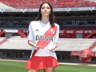 Hincha - Tribunera - Chica - Fanatica de la Barra: Los Borrachos del Tablón • Club: River Plate