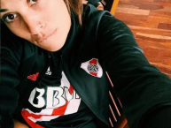 Hincha - Tribunera - Chica - Fanatica de la Barra: Los Borrachos del Tablón • Club: River Plate