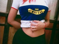 Hincha - Tribunera - Chica - Fanatica de la Barra: Los Cruzados • Club: Universidad Católica