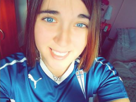 Hincha - Tribunera - Chica - Fanatica de la Barra: Los Cruzados • Club: Universidad Católica