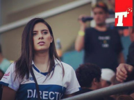 Hincha - Tribunera - Chica - Fanatica de la Barra: Los Cruzados • Club: Universidad Católica