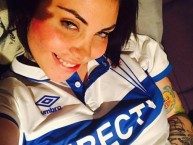 Hincha - Tribunera - Chica - Fanatica de la Barra: Los Cruzados • Club: Universidad Católica