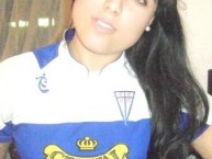 Hincha - Tribunera - Chica - Fanatica de la Barra: Los Cruzados • Club: Universidad Católica