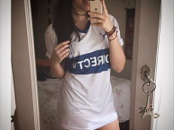 Hincha - Tribunera - Chica - Fanatica de la Barra: Los Cruzados • Club: Universidad Católica