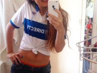 Hincha - Tribunera - Chica - Fanatica de la Barra: Los Cruzados • Club: Universidad Católica