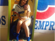 Hincha - Tribunera - Chica - Fanatica de la Barra: Los Cruzados • Club: Universidad Católica