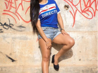 Hincha - Tribunera - Chica - Fanatica de la Barra: Los Cruzados • Club: Universidad Católica