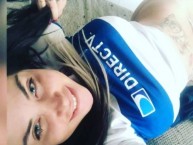 Hincha - Tribunera - Chica - Fanatica de la Barra: Los Cruzados • Club: Universidad Católica