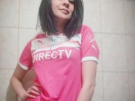 Hincha - Tribunera - Chica - Fanatica de la Barra: Los Cruzados • Club: Universidad Católica