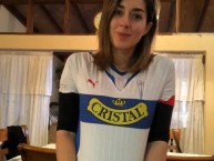 Hincha - Tribunera - Chica - Fanatica de la Barra: Los Cruzados • Club: Universidad Católica