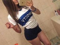 Hincha - Tribunera - Chica - Fanatica de la Barra: Los Cruzados • Club: Universidad Católica